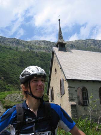 IMG_3096_Kirche_Gletsch